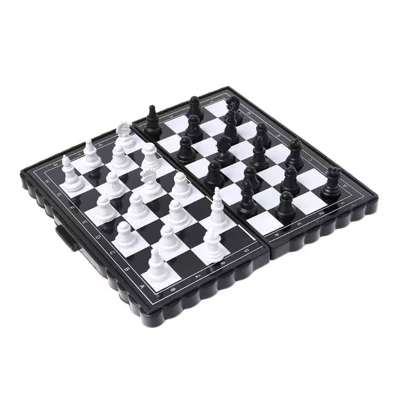 1 Box Of Foldable Mini Portable Magnetic Chess Set For Kids And Adults Travelling, Camping Entertainment Toys