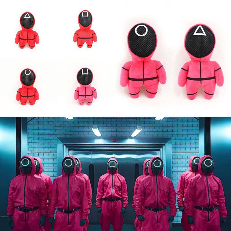 Красный плюшевый работник-охранник из игры «Игра в кальмара», главный человек 001 456 218, мягкая кукла