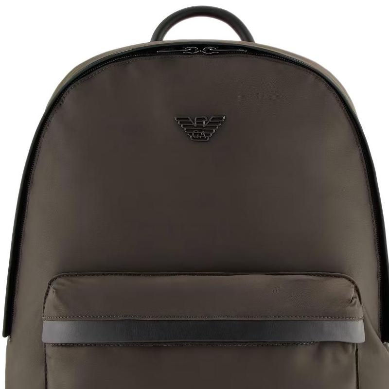 Emporio Armani Металлический логотип Застежка-молния Рюкзак из переработанного нейлона Мужской рюкзак Коричневый Зеленый Y4O348-Y217J-80023