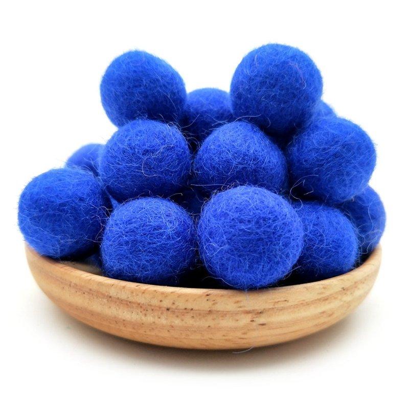 Шерстяной фетровый шар ручной работы, рождественские 10 шт., серьги, аксессуары, цветной меховой шар, сделай сам, помпоны, шар из шерстяной пряжи, 1,5 см