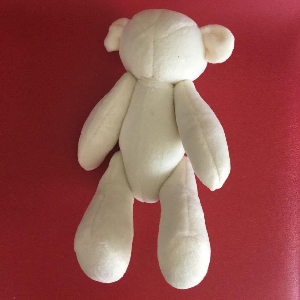 [USED] 4 teddy bears