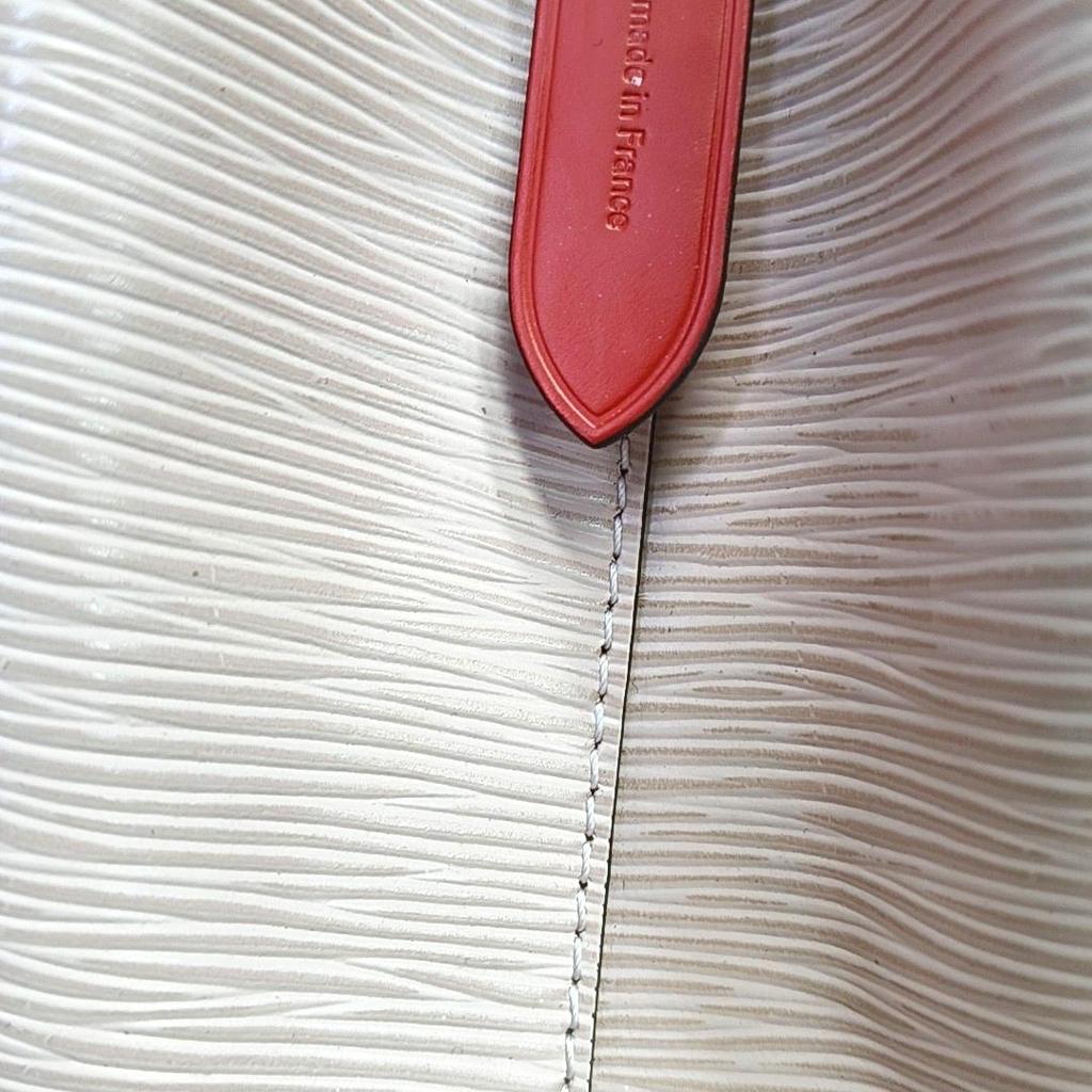 [Pre-Owned] Néonoé Bb Water Wave Leather Bucket Bag - Very Good #10FSEDK