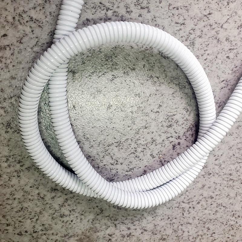 White Color 1.5M Stainless Steel Flexible Shower Hose Pipe Double Lock with EPDM Inner Tubes .,Wholesale YT-5111-BA