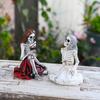 2 Pcs Skeleton Sisters Statue Resin Skeleton Girl Figurine Spooky Halloween Desktop Decoration for Haunted House Home Garden Decor