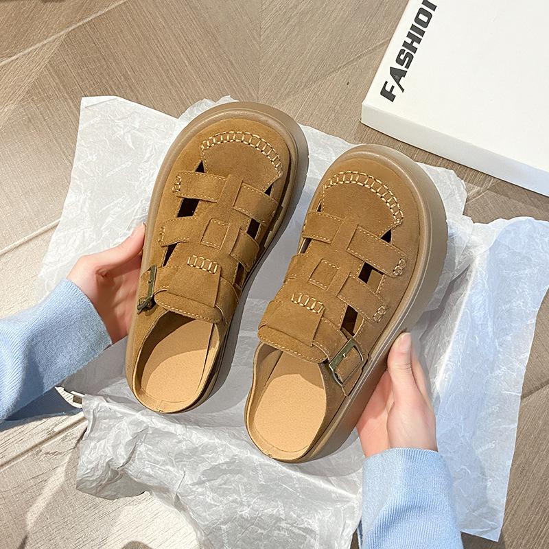 Два носящих сумку головы сандалии для женской летней одежды 2025 новый толстоподошвенный маффин ленивые туфли на одной педали