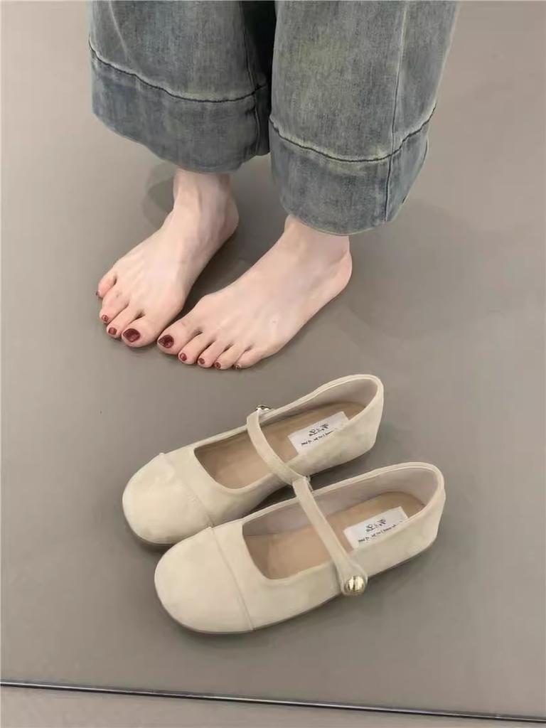 Туфли в стиле ретро с неглубоким горлом для девочек 2025 года, весна и осень, новые французские туфли с мягким плоским дном и надписью «Мэри Джейн»