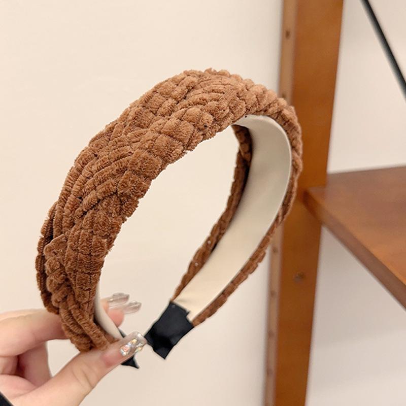 Korean version black white checkered retro sponge hair hoop fashionable hundred straps headband new hair accessories for women