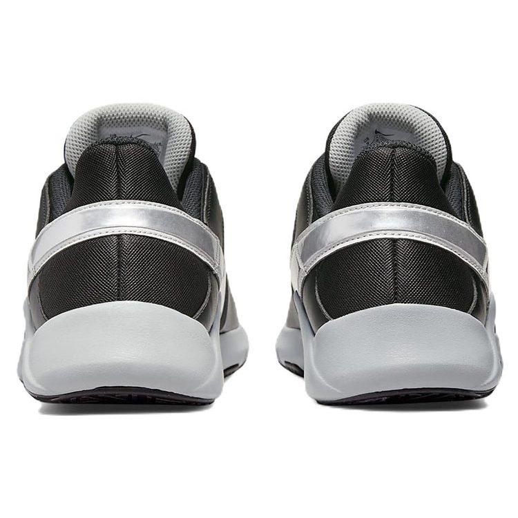 Nike Legend Essential 2 'Черный Металлик Серебристый' CQ9356-008