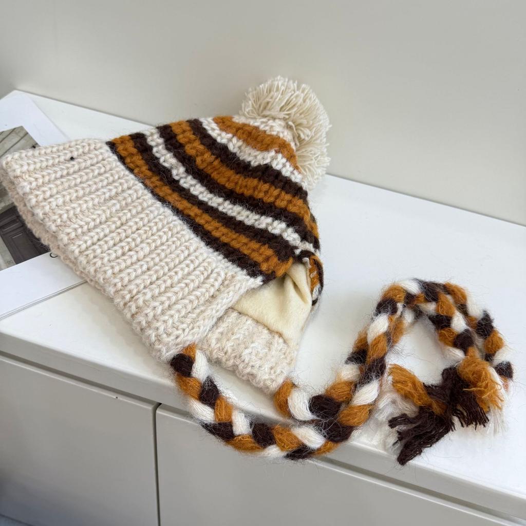 Striped blended wool hat women's autumn and winter fleece thickened thermal ear protection hat strap ball knitted Lei Feng hat