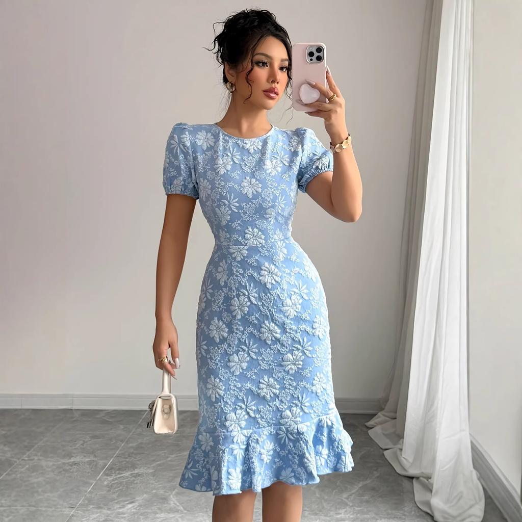 2026 summer new French blue floral bubble sleeves waist and thin temperament dress