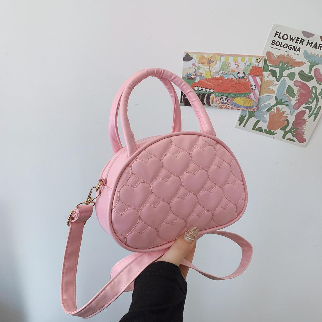 Childrens Cute Heart Embroidered Girls Pu Mini Bag With Breathable And Lightweight Design For Kindergarten Use
