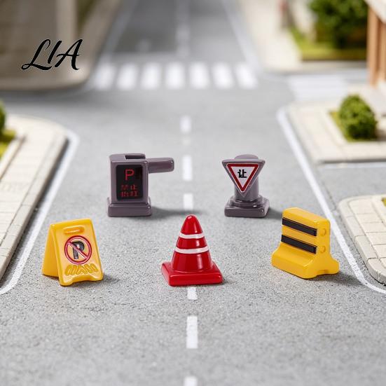 Наборы для создания сцен DIY 8 шт. Мини-фигурки дорожных знаков, Декорации-имитация дорожных ограждений, Крошечные реалистичные модели дорожных сооружений Легкие,