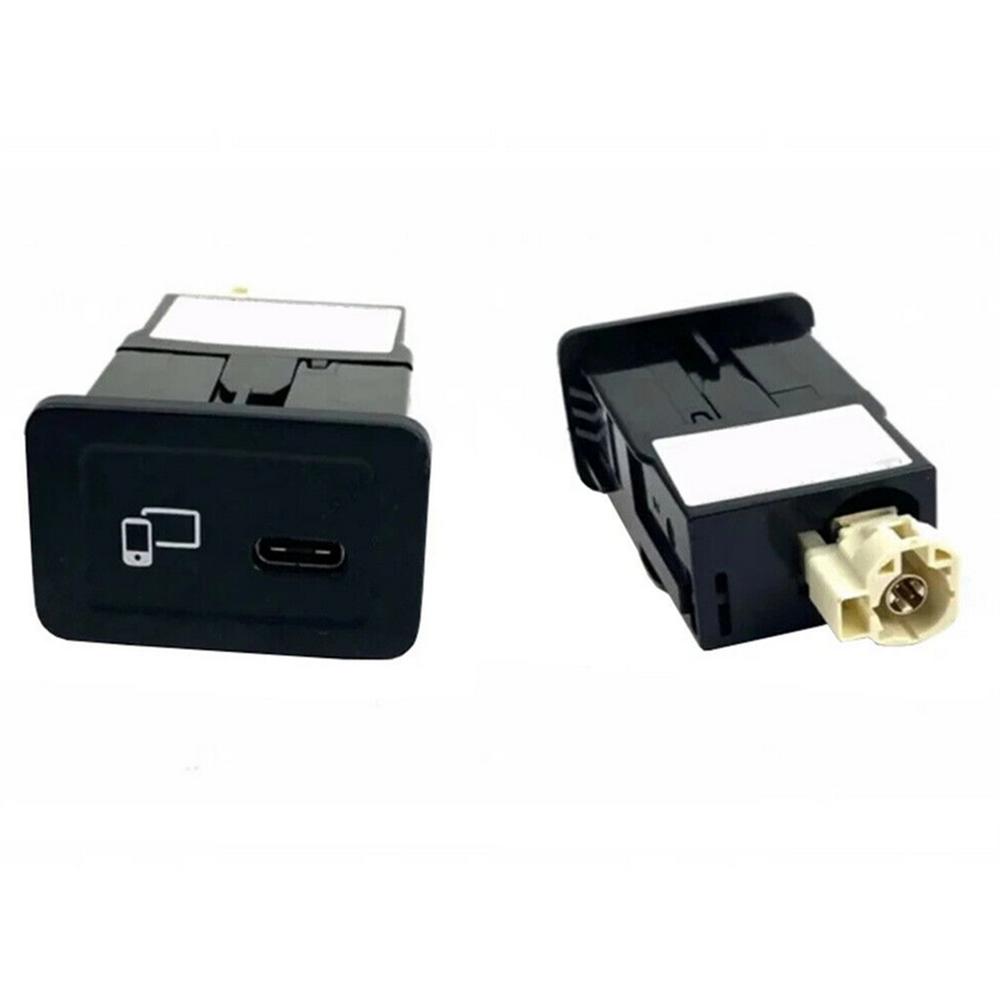 Блок порта для зарядки Type-C в центральной консоли для Mercedes A-Class W177 2019-2023