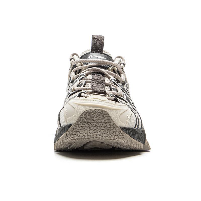 Li Ning CF Outdoor Fashion Comfortable Slip Resistant Durable Low Top Hiking Shoes Women Hiking Shoes Beige Black AGLU074-6