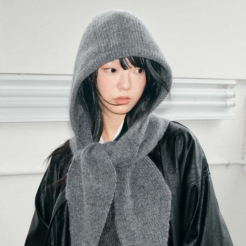 1pc Women Hooded Scarf Cape Balaclava Hat,outdoor Winter Warm Knit Wrap-Around Neck Warmer,Suitable for Daily Wear,vacation