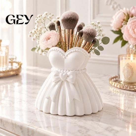 Cute Makeup Brush Cup Wedding Dress Vase, 3D Printed PLA Storage Romantic Home Decor Box, Decorative Cosmetic Container for Vanity And Office