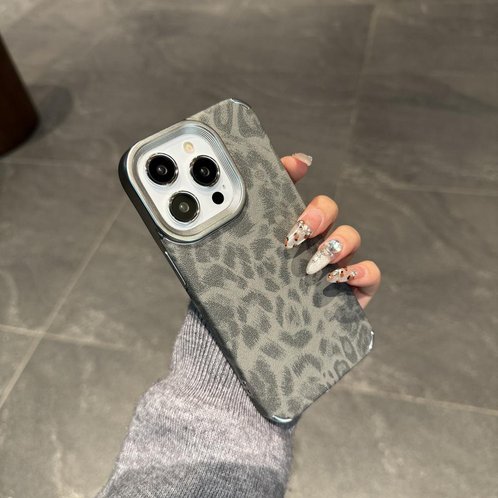 Korean Leopard Print Leather Case for iPhone 16 15 14 13 12 Pro Max 11 Stylish Animal Pattern Soft Shockproof Back Cover Coque