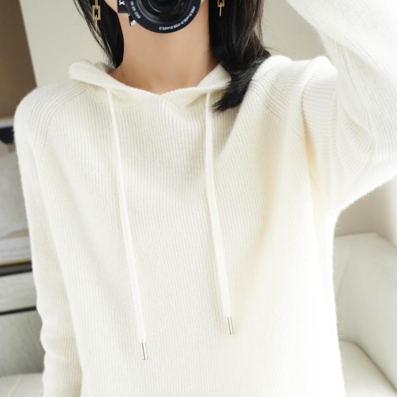 2024 Autumn/Winter Women's Wool Hooded Knit Sweater - Loose, Thick, and Easy to Match