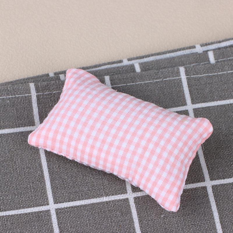 1Pcs 1/12 Dollhouse Miniature Furniture Toys Flower Pillow Cushions For Sofa Couch Bed For For Doll House Throw Pillow