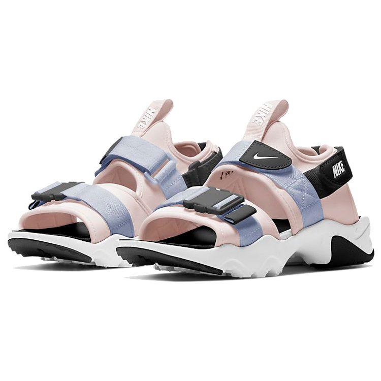 Nike Женская сумка Canyon "Barely Rose" CV5515-600