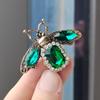 Fashion Baroque Rhinestones Bee Brooch Insect Anti-Light Corsage Vintage Court Dress Accessories