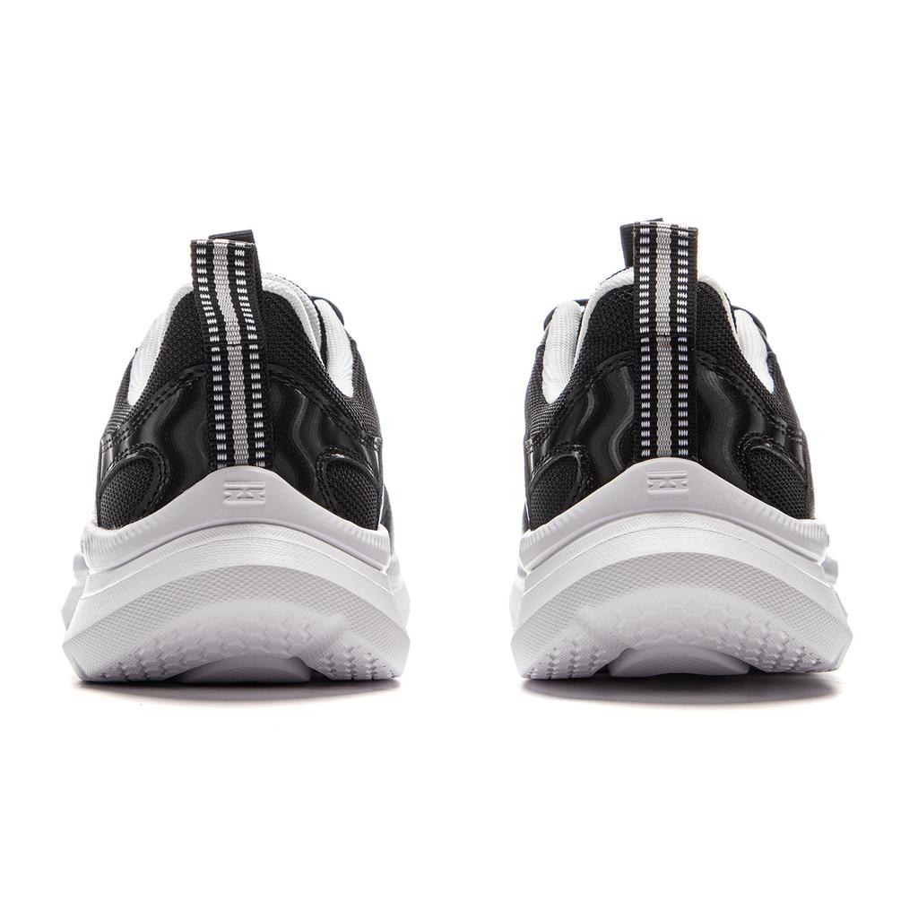 Li Ning Kids Mesh Versatile Fashion Comfortable Breathable Lightweight Shock Absorption Low Top Running Shoes Kids Sneaker Black YKFV070-5A