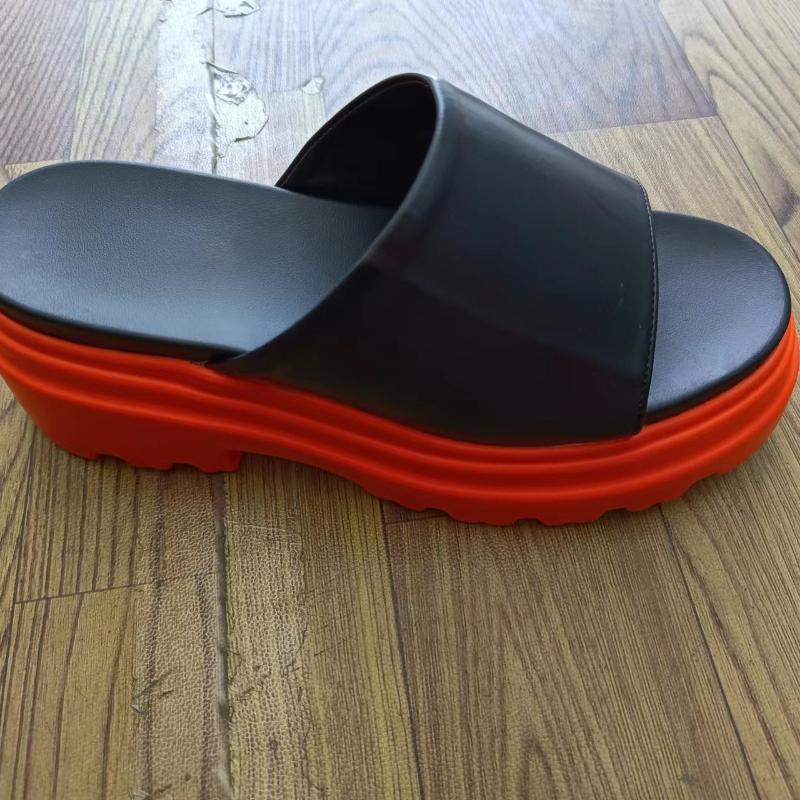 Модные летние высококачественные классические женские шлепанцы 2025 года, брендовая платформа, однотонные пляжные шлепанцы, Zapatos Mujer 2025 тренд