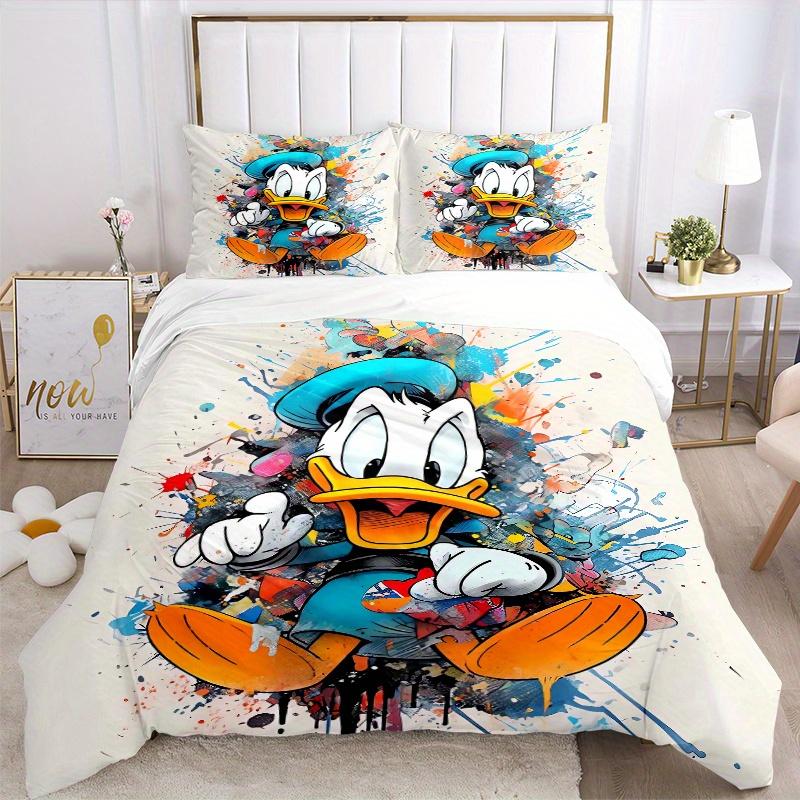 3pcs Donald Duck Art Bedding Set, Includes Quilt Cover and Pillowcases, Suitable for All Seasons, Machine Washable, Ideal Gift for Family an
