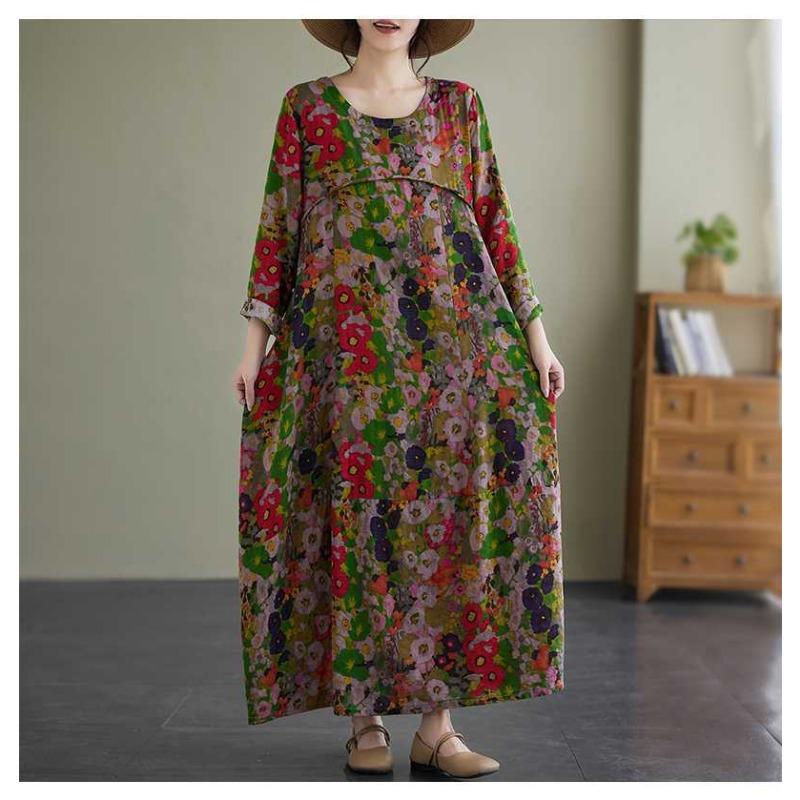 Женское длинное платье горчичного цвета