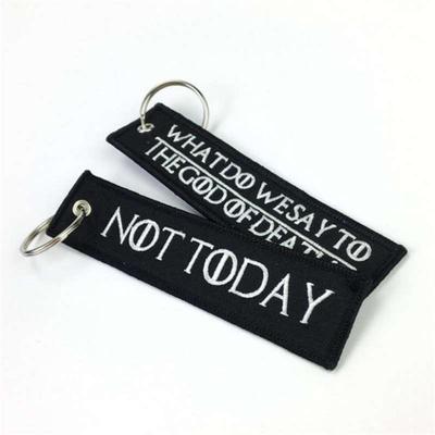 Удалите перед полетом ЧТО МЫ ГОВОРИМ БОГУ СМЕРТИ Брелок Ювелирные изделия