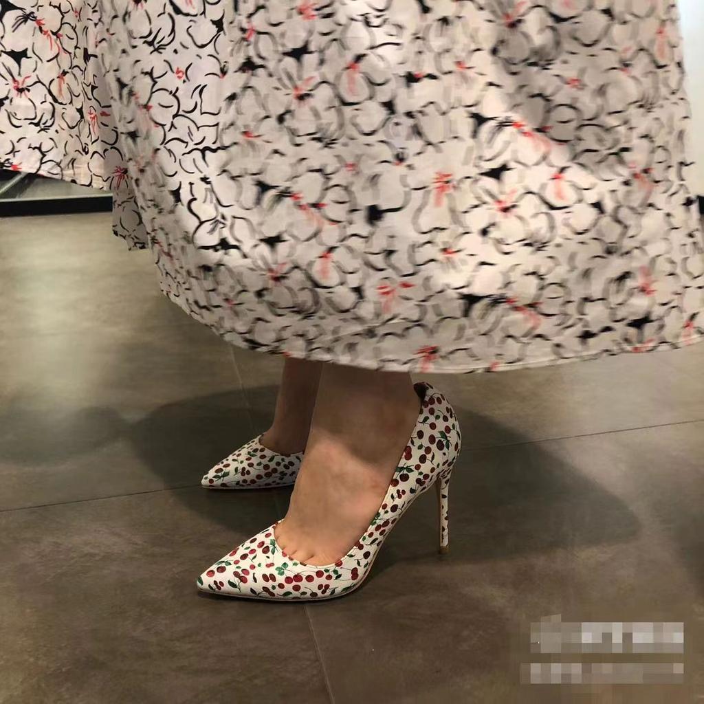 2025 новая женская обувь с вишневым узором, французские туфли на высоком каблуке 10 см, тонкий каблук, из мягкой кожи, с мелким вырезом, остроносые одинарные туфли