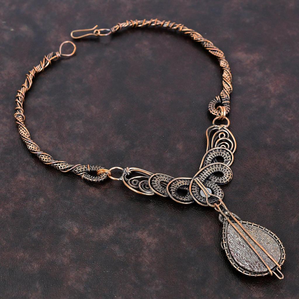 Ожерелье из кости динозавра и драгоценного камня, ожерелье из медной проволоки, медные украшения, ожерелье из лунного камня, подарок на годовщину, ювелирные изделия ручной работы из проволочной обмотки