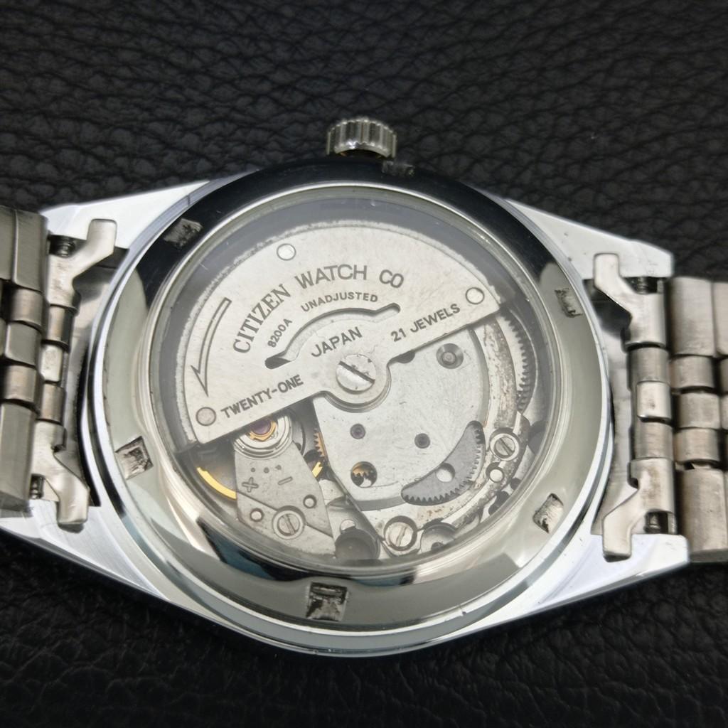 VINTAGE CITIZEN AUTOMATIC 8200 REFURBISHED JAPAN MENS GREEN DIAL WATCH a446860-1