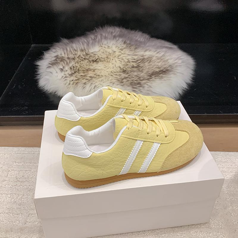 Весна и Осень Новая Женская Мода Повседневная Обувь на Плоской Подошве Удобная Вулканизированная Обувь Обувь для Ходьбы на Открытом Воздухе