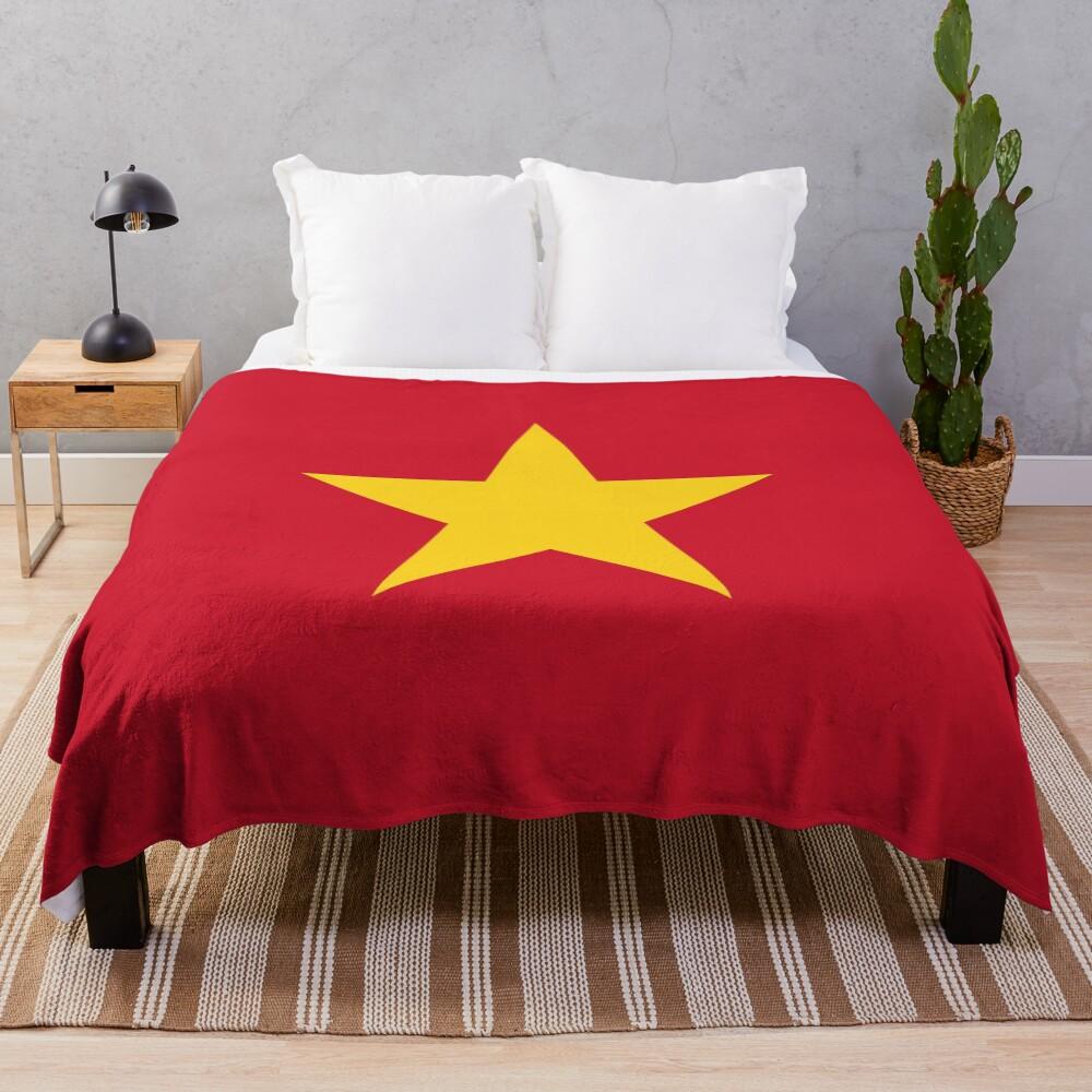 Vietnam flag Throw Blanket