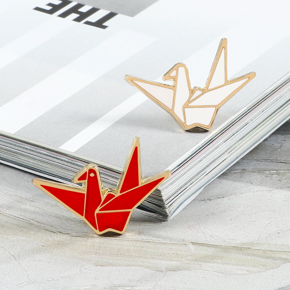 2-4Pcs/Set LGBT Rainbow Heart Enamel Pins Cartoon Fish Sun&Moon Ghost Crown Brooch Bag Clothes Lapel Pin Badge Cute Jewelry Gift