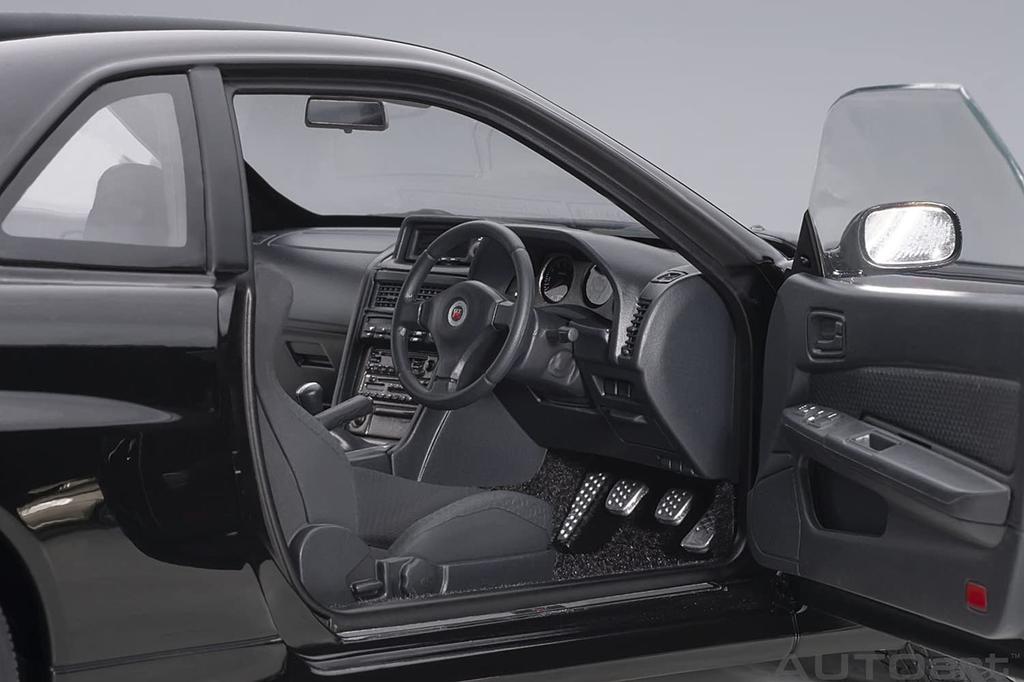 AUTOart Nissan Skyline V Spec II Black Pearl Finished Product 77407 1/18 GT-R (R34)