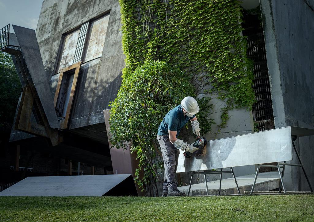 Керамический шлифовальный диск BOSCH Prisma R782 25 2608621827 X-LOCK (Нержавеющая сталь, 125 мм, #120, шт.)