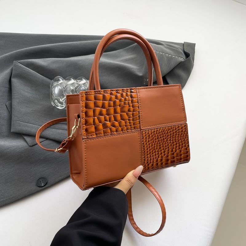 Осень новая нишевая дизайнерская маленькая квадратная сумка модная простая ретро изысканная трендовая сумка через плечо мессенджер