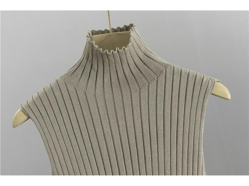 Женский свободный трикотажный комплект из трех предметов: Длинный кардиган с шалью, жилет с высоким воротом, широкие брюки — идеальный вариант для весны и осени