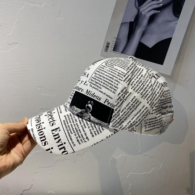 Unisex Newspaper Design Cap Casual Graffiti Printing Baseball Cap Adjustable Hats For Women Men Street Hip Hop Hat
