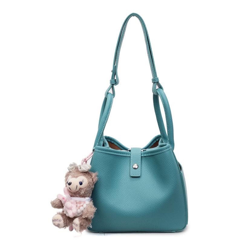 Новая универсальная маленькая квадратная сумка Женская сумка Сумка через плечо Однотонная сумка-мессенджер