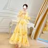 Желтое шифоновое платье с цветочным принтом для женщин - летний стиль, пуловер с круглым вырезом, готово к пляжному отдыху