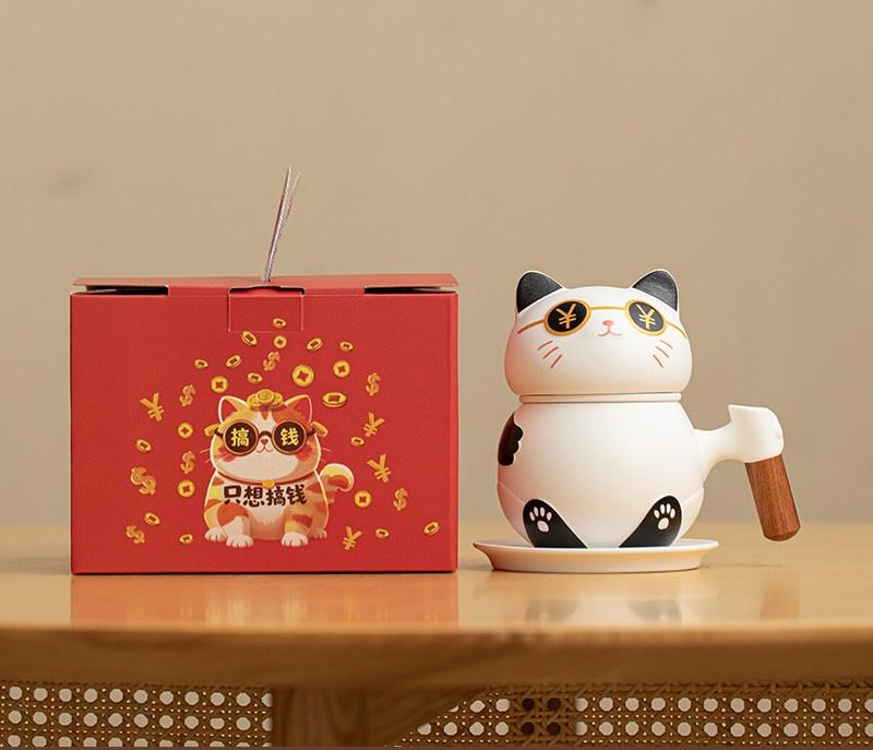 Lucate Cat Ceramic Tea Mug with Separation and Filter Office Cup Cute Design Enterprise Business Accompanying Gift