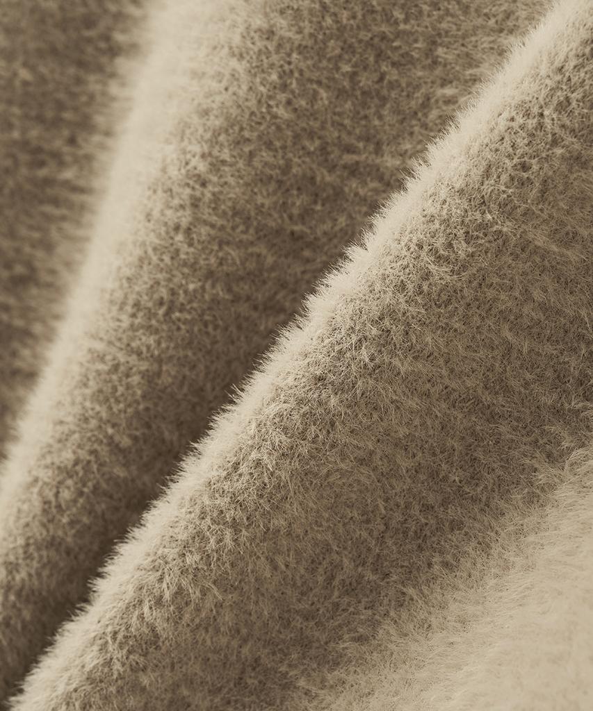 BLOND9 Soft Wing Yarn V-Neck Knit_Oatmeal