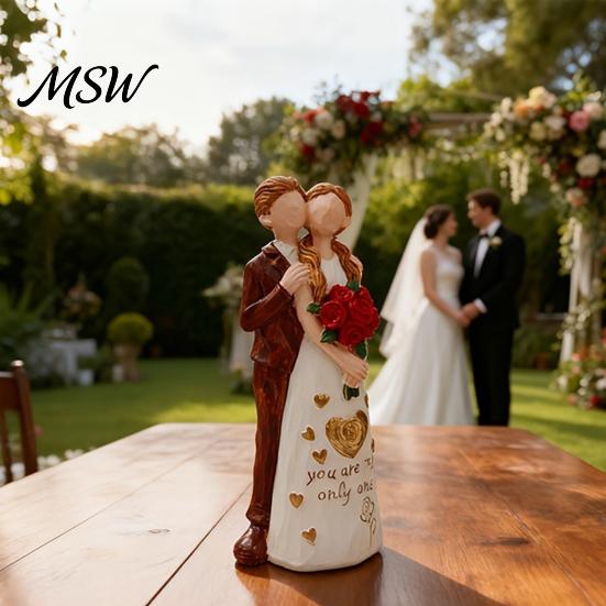 Valentine's Day Couple Statue Figurine, Romantic Resin Statue, Men Women Sculpture for Anniversary Wedding Party Decoration, Gifts Him Her