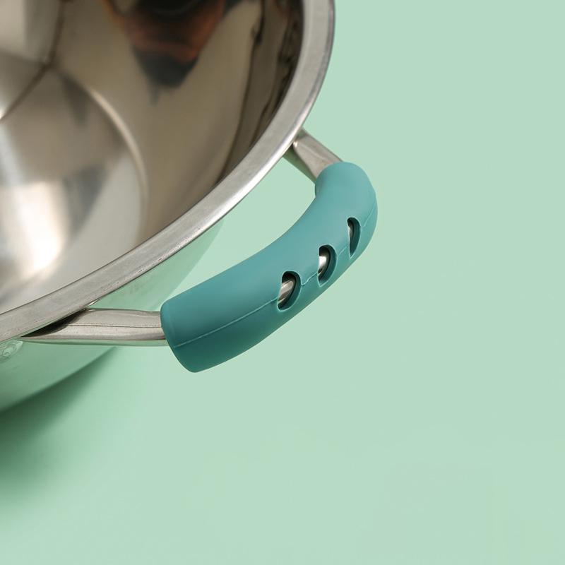 2/4 шт. Силиконовые накладки на ручки сковороды, защита от ожогов, нескользящие, защитные, крышка для пароварки, держатель для кастрюли, полезные кухонные гаджеты и инструменты