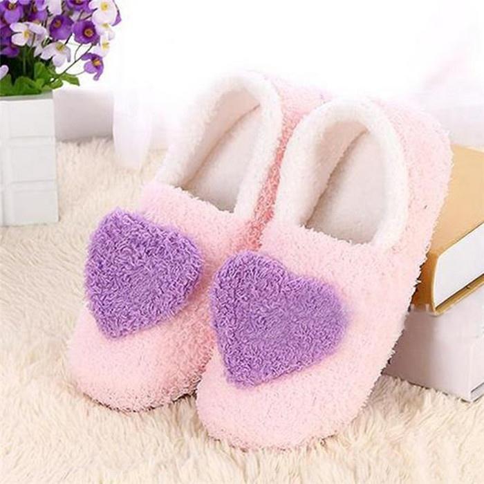 Плюшевые домашние тапочки, женские хлопковые теплые мягкие домашние туфли, зимняя милая форма любви