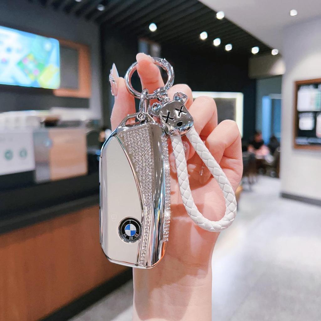 BMW Key Case for 5 Series 525iL, 7 Series X7i; Unisex Design for 2 Series X2i, 5i, 7i, X6, X5