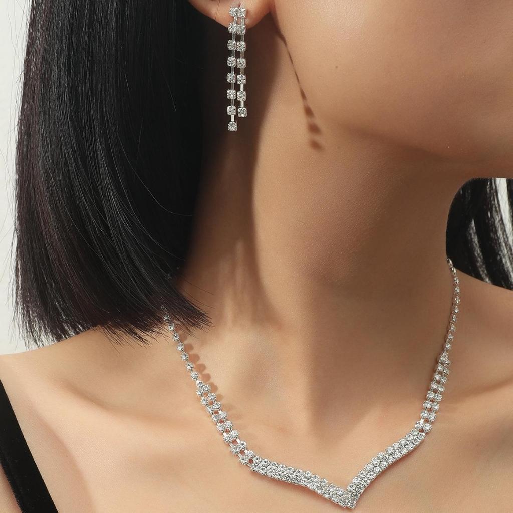 Stylish and Simple Earrings, Necklace Set, Two-piece Jewelry